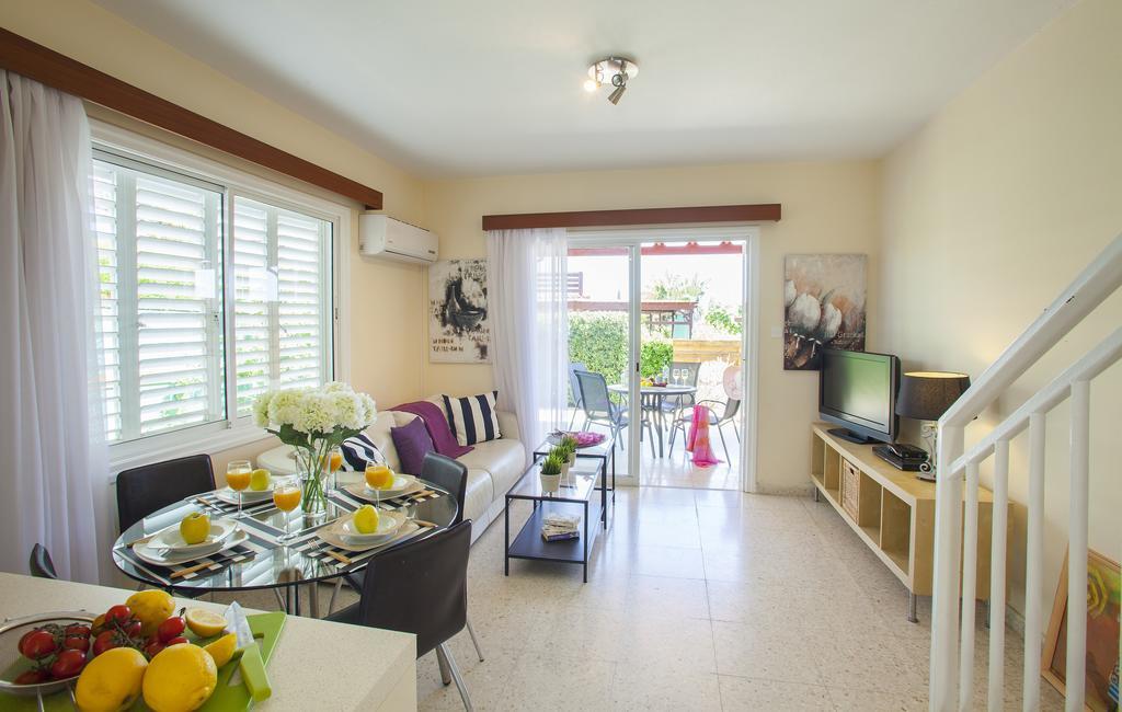 Larnaca Villa Marina Meneou Dış mekan fotoğraf