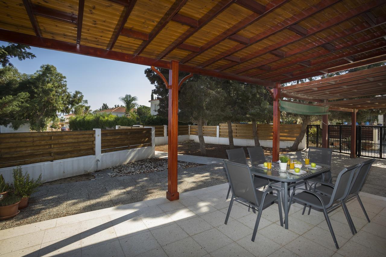 Larnaca Villa Marina Meneou Dış mekan fotoğraf